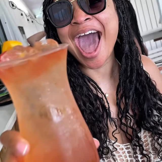 Event poster for Shore Sundays at The Lazy Lizard